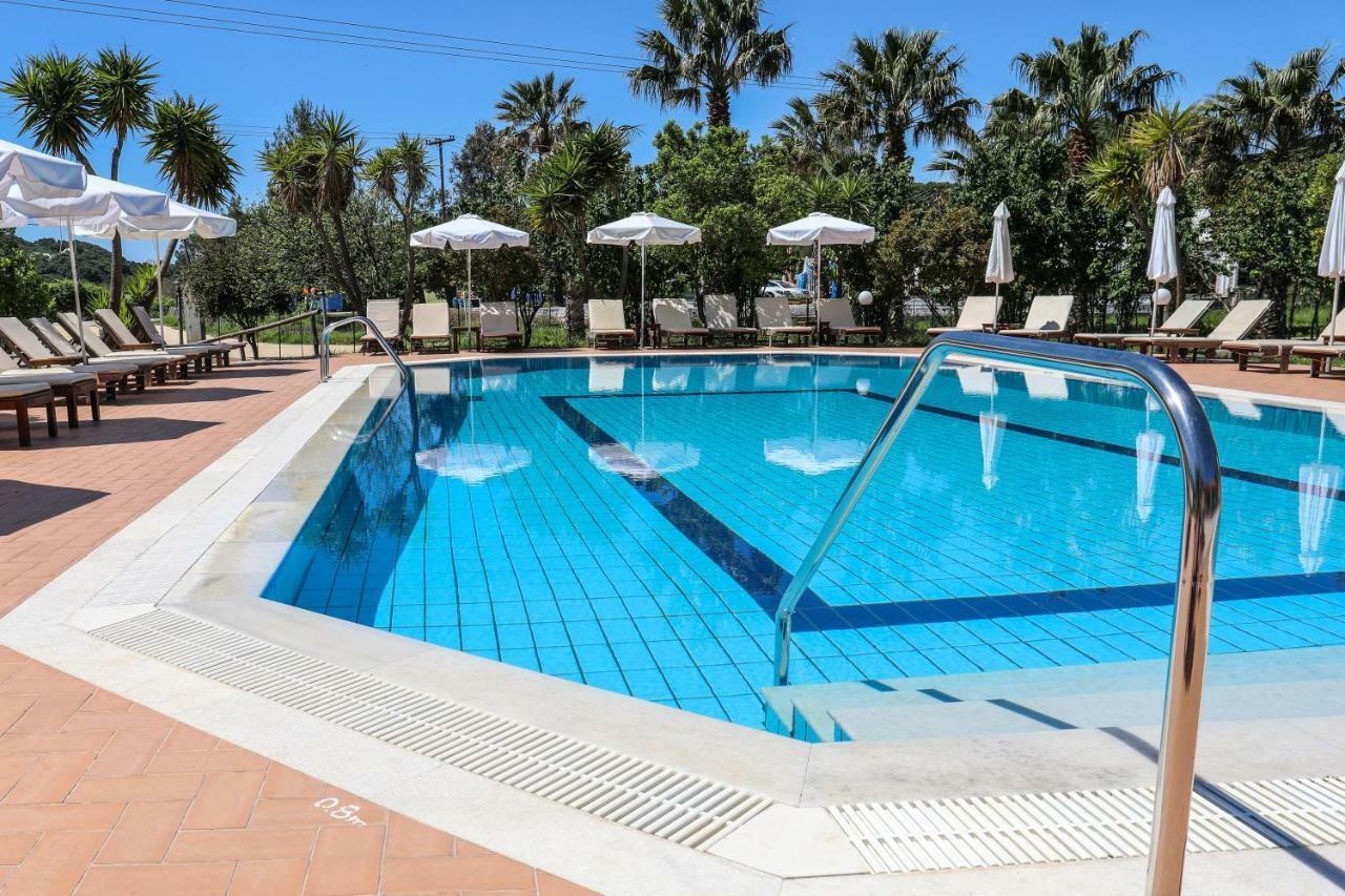 Sunset Studios & Apartments Koukounaries Exterior photo